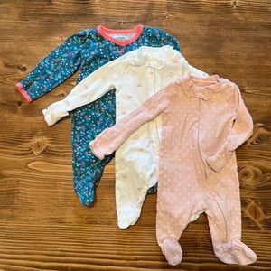 Carter’s newborn 3 pack sleepers